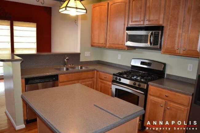 Building Photo - 2427 Knapps Way