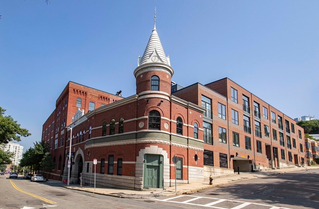 Foto principal - 251 Heath St