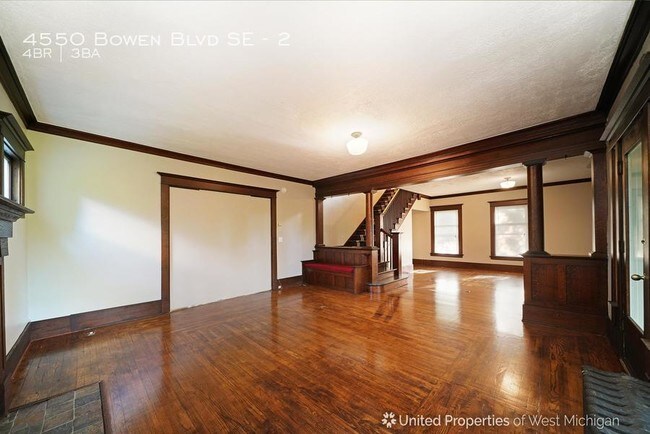 Foto del edificio - 4550 Bowen Blvd SE