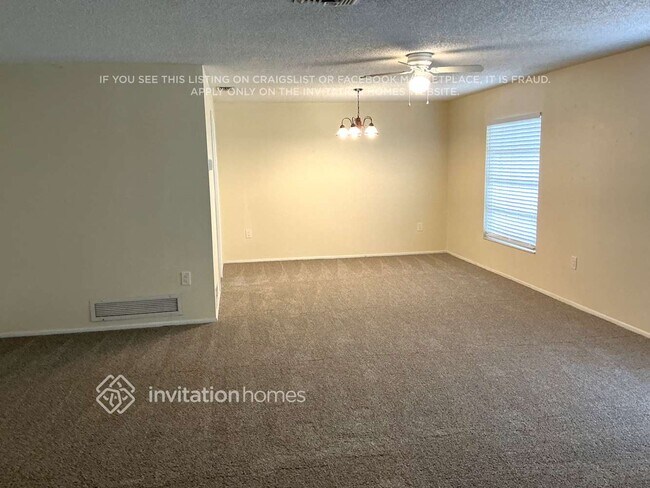 Foto del edificio - 3729 Allenwood St