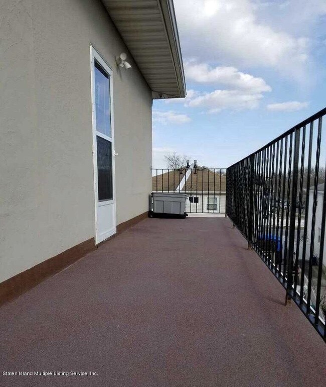 Building Photo - 67 Adlai Cir