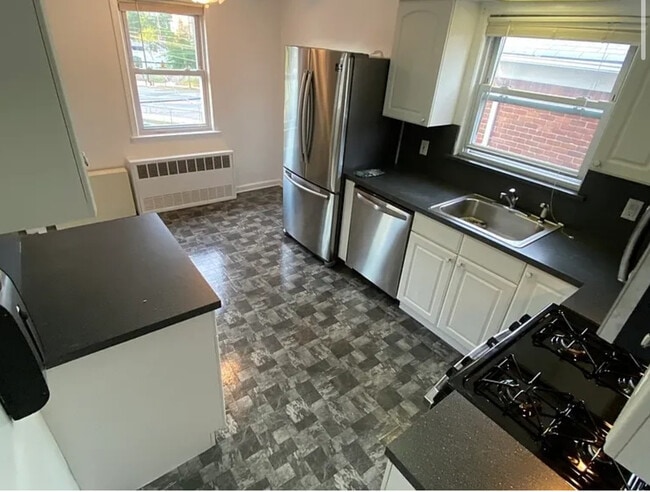 Kitchen - 15470 20th Rd