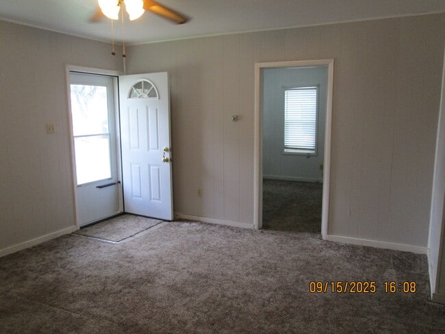 living room - 508 College St