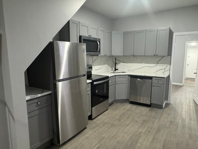 Building Photo - 3917 Melon St