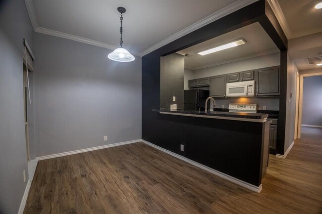 Building Photo - 2606 Rio Grande St