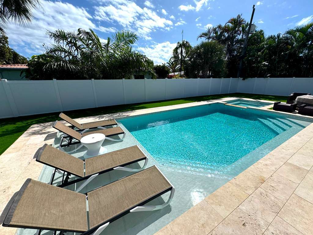 Photo - 2216 NW 4th Ave (Wilton Manors, FL)