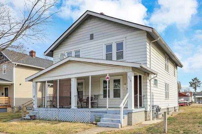 Building Photo - 252-254 S Wayne Ave