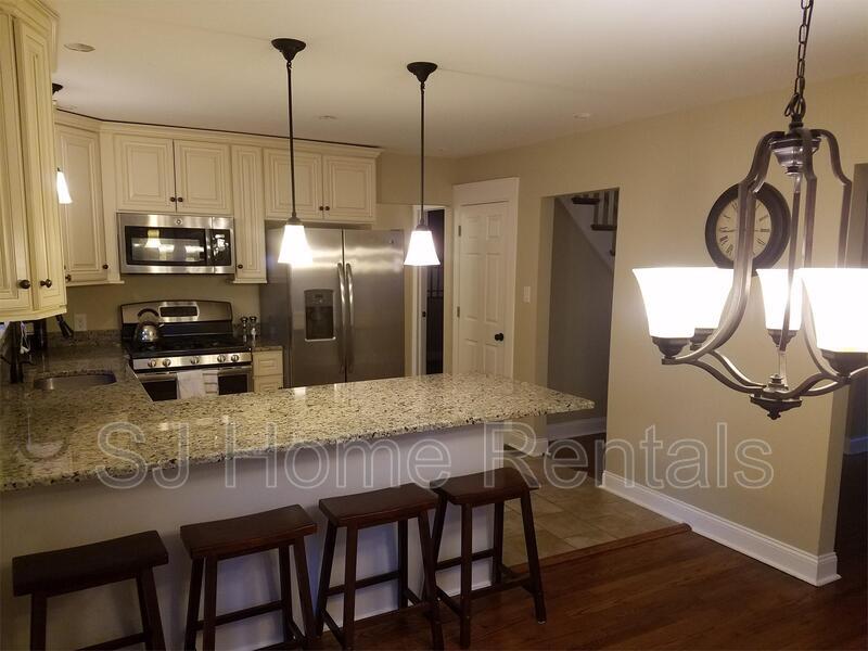 Primary Photo - 227 Delview Ln