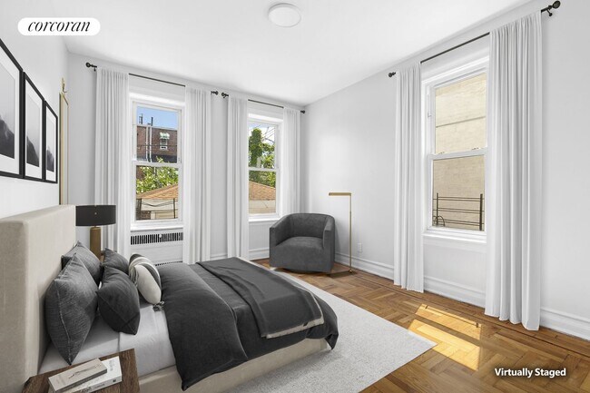 Building Photo - 519 E 91st St