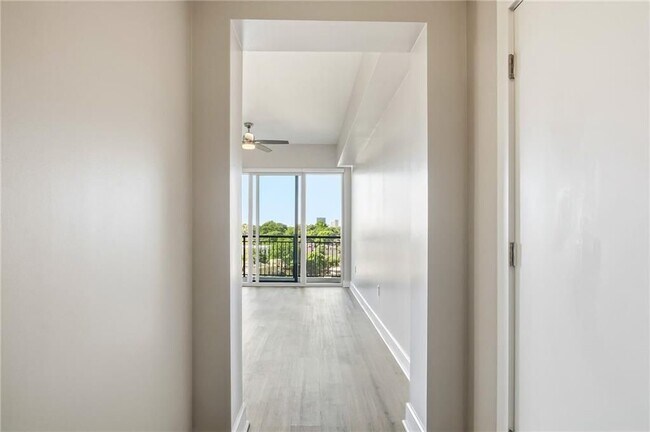 Foto del edificio - 222 12th St NE