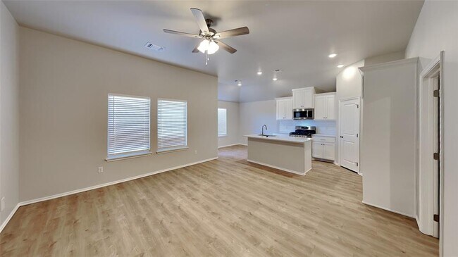 Foto del edificio - 9105 NW 127th St