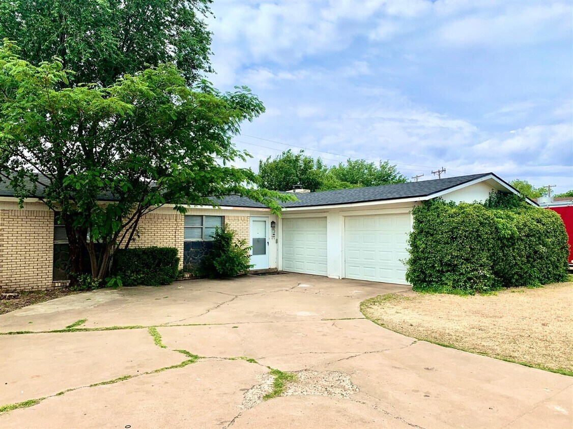 5425 31st St, Lubbock, TX 79407 House Rental in Lubbock, TX