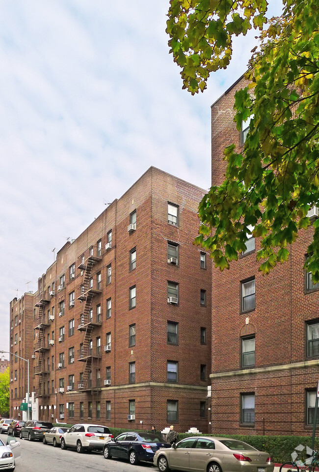 829 E 10th St, Brooklyn, NY 11230 - Apartments in Brooklyn, NY ...