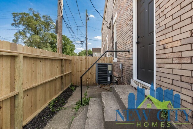 Foto del edificio - 20-24 S. Princeton Ave, Columbus, Ohio 43222