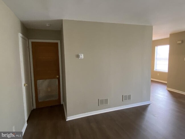 Building Photo - 203 Highland Blvd
