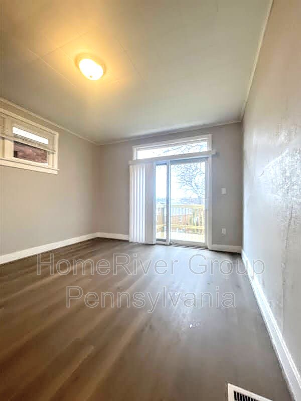 Building Photo - 2750 Churchview Ave