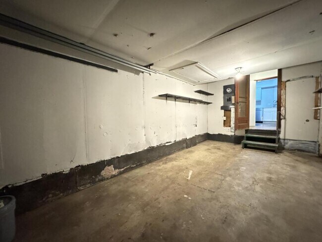 Foto del edificio - 1044 S Main Ave