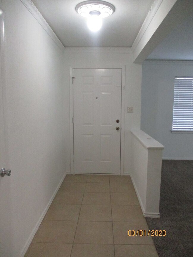 Foto del edificio - 212 Hallbrook Dr