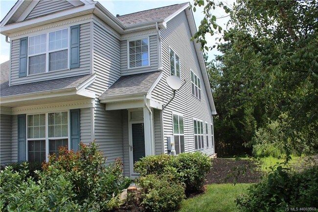 Foto del edificio - 695 Pine Valley Ct