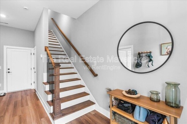 Photo - 821 Burnside Pl Townhome