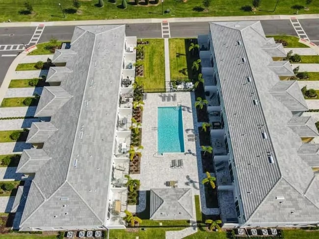 Building Photo - 856 Driving Range Ct