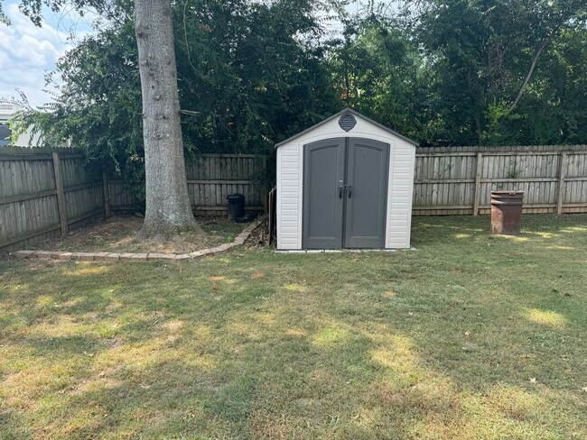 Building Photo - 3 Bedroom Single Family Home in Cartersvil...