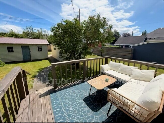 Foto del edificio - 2422 Walnut St