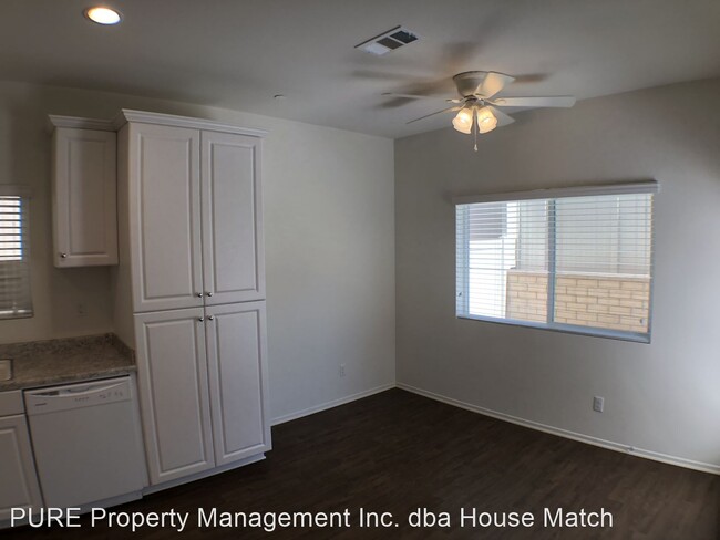 Foto del edificio - 3 br, 2.5 bath House - 243 Dun Blazer Way
