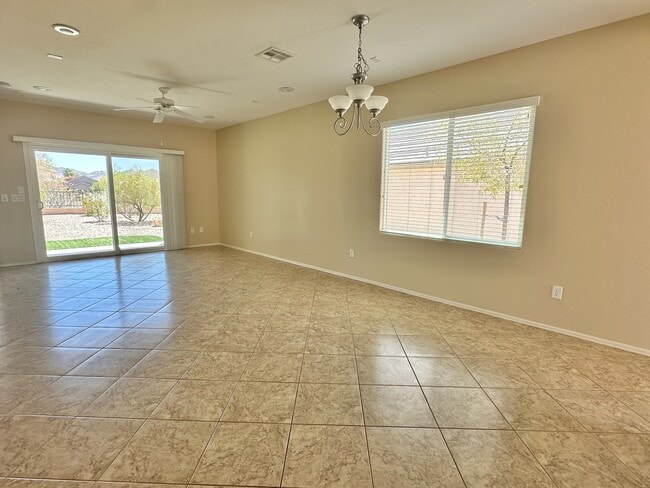 Building Photo - 2603 Solera Moon Dr