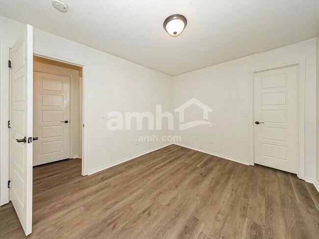 Building Photo - 1608 Ginger Ave