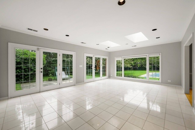 Primary Photo - 27 Meadowview Rd