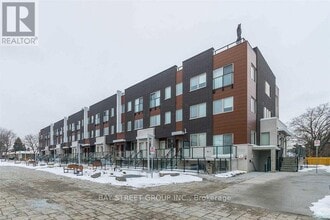 Building Photo - 780 Sheppard Ave E