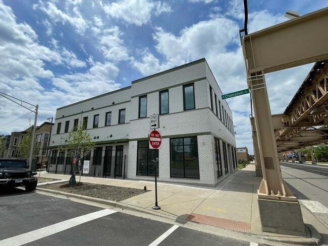 Building Photo - 6302 S Champlain Ave