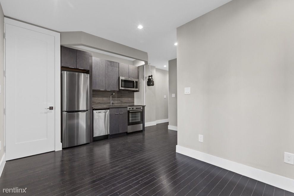 Foto principal - 102 E 103rd St