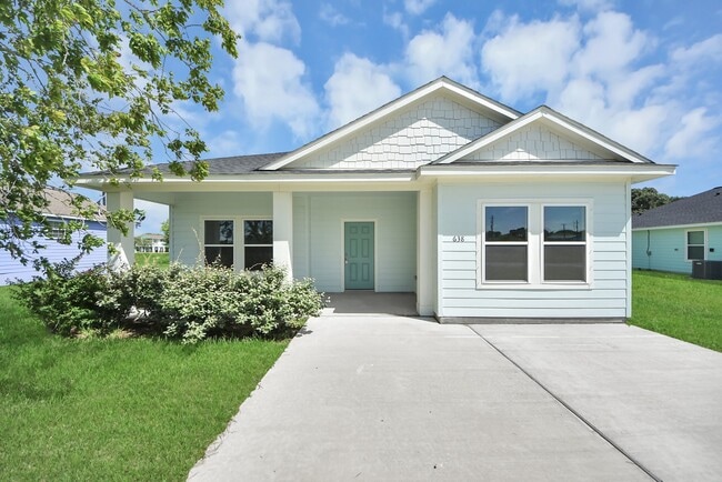 Building Photo - 638 Stovall Dr