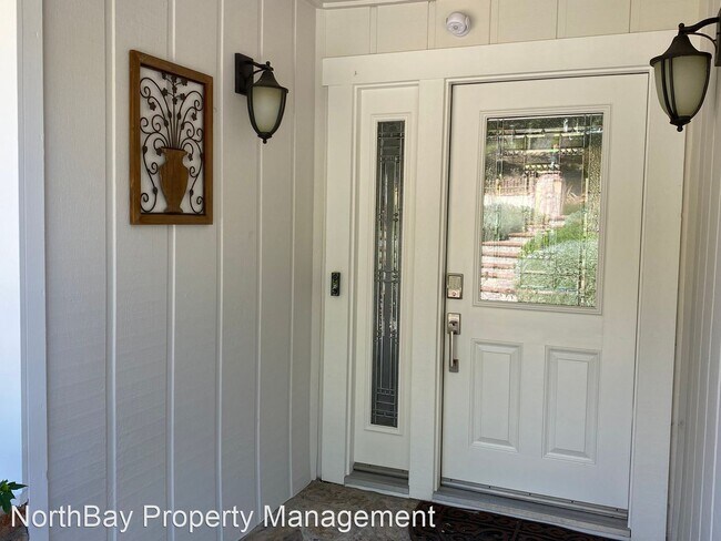Building Photo - 4 br, 3 bath House - 5976 Yerba Buena Road
