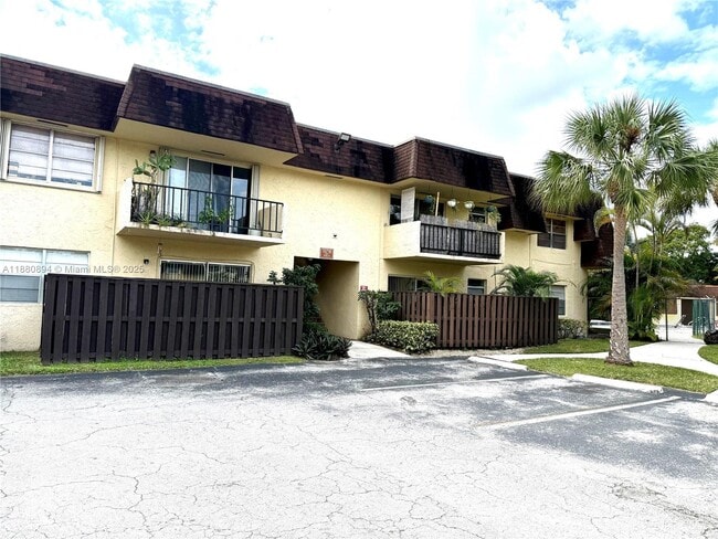 Building Photo - 9011 SW 138th St