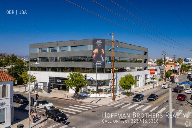 Foto del edificio - 8103 W 3rd St