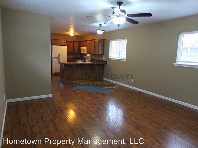 Building Photo - 3 br, 1.5 bath House - 2805 N 13th St.