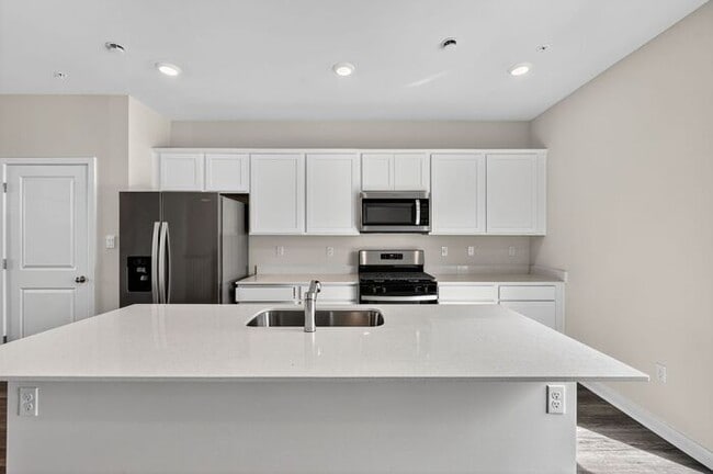 Photo - 15006 General Lafayette Blvd House