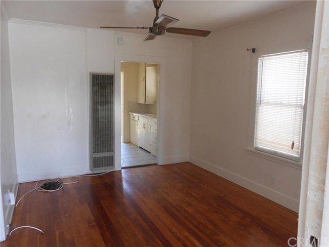 Foto del edificio - 4005 W 3rd St