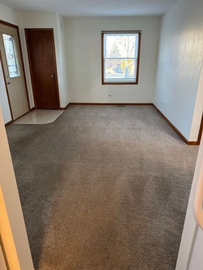 Foto del edificio - 207-209 N Lord Ave