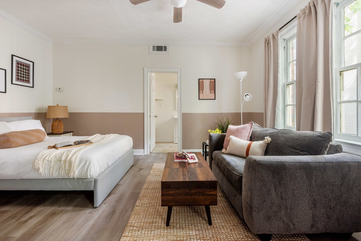Foto principal - 1112 Piedmont Ave NE