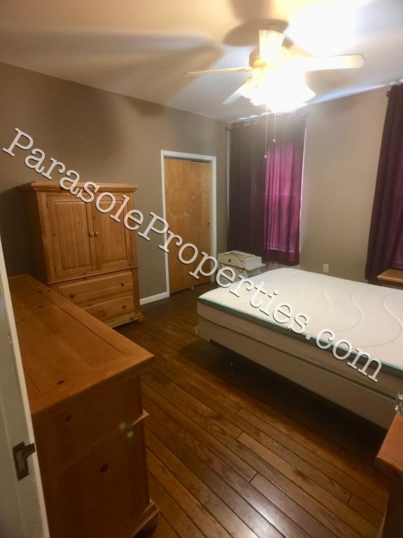 Foto del edificio - 1744 Sanderson Ave