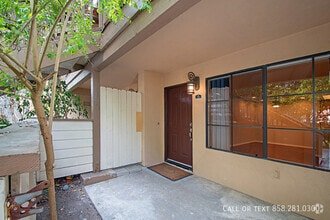Building Photo - 12510 Carmel Creek Rd