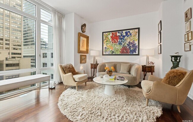 Foto del edificio - 207 W 57th St