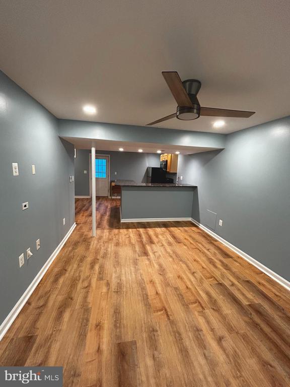 Building Photo - 5415 Chillingham Pl