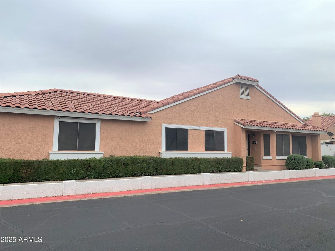 Foto principal - 3510 E Hampton Ave