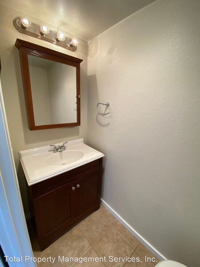 Foto del edificio - 2 br, 2.5 bath House - 2402 F Milton Way