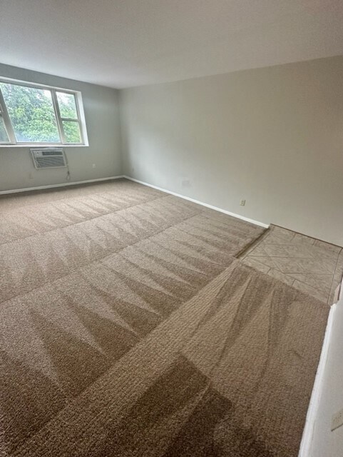 Foto principal - 124 McKnight Cir